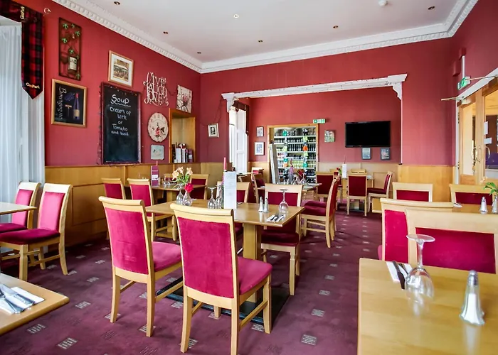Oyo Glenpark Hotel, Ayr Central