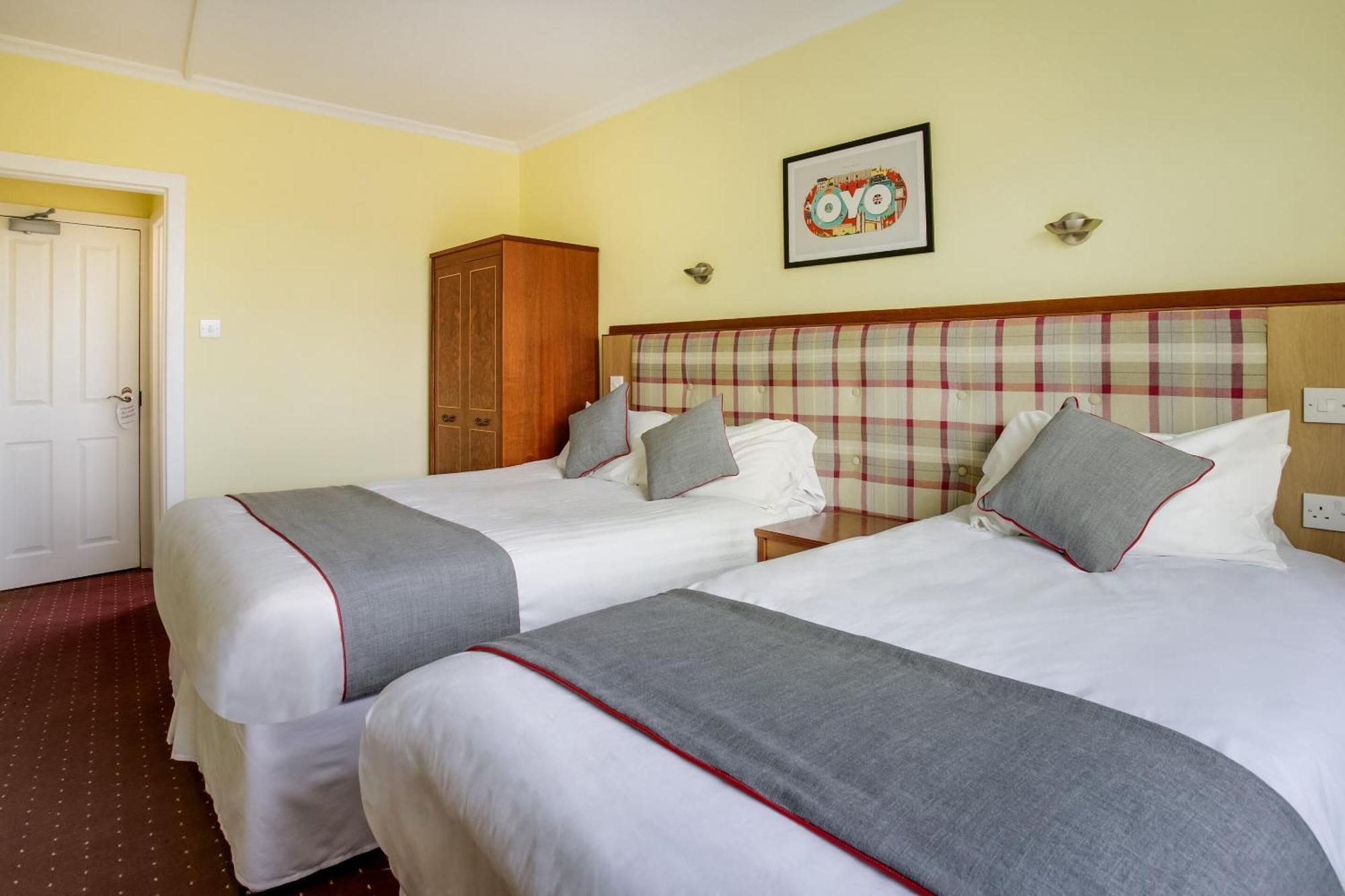 Hotel Oyo Glenpark Hotel, Ayr