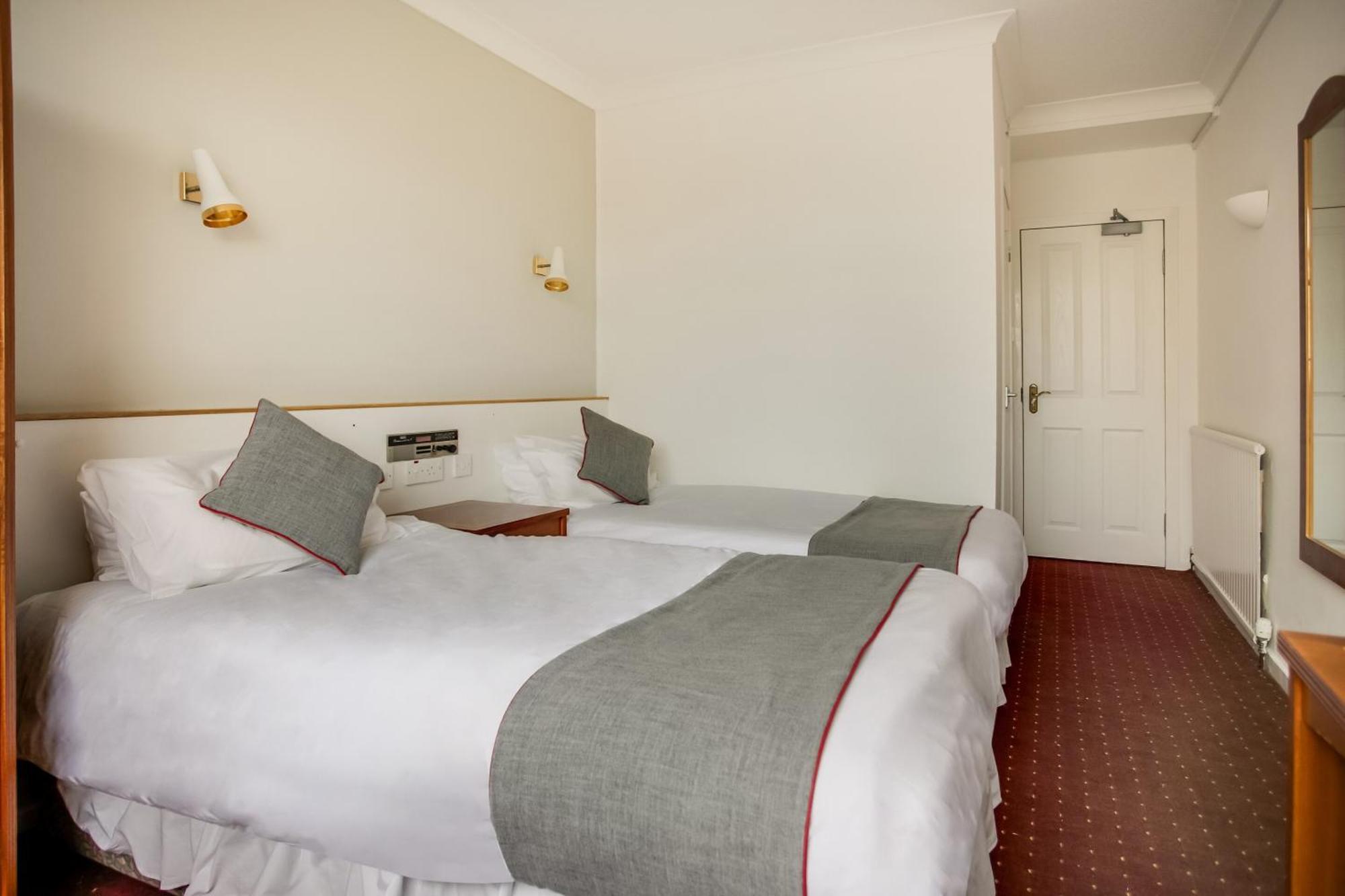 Oyo Glenpark Hotel, Hotel 3*
