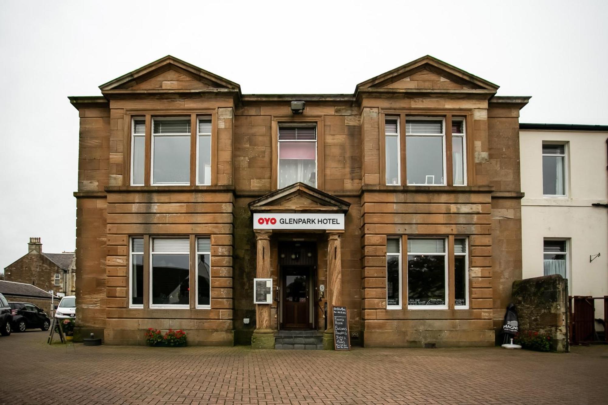 Oyo Glenpark Hotel, 3* Ayr