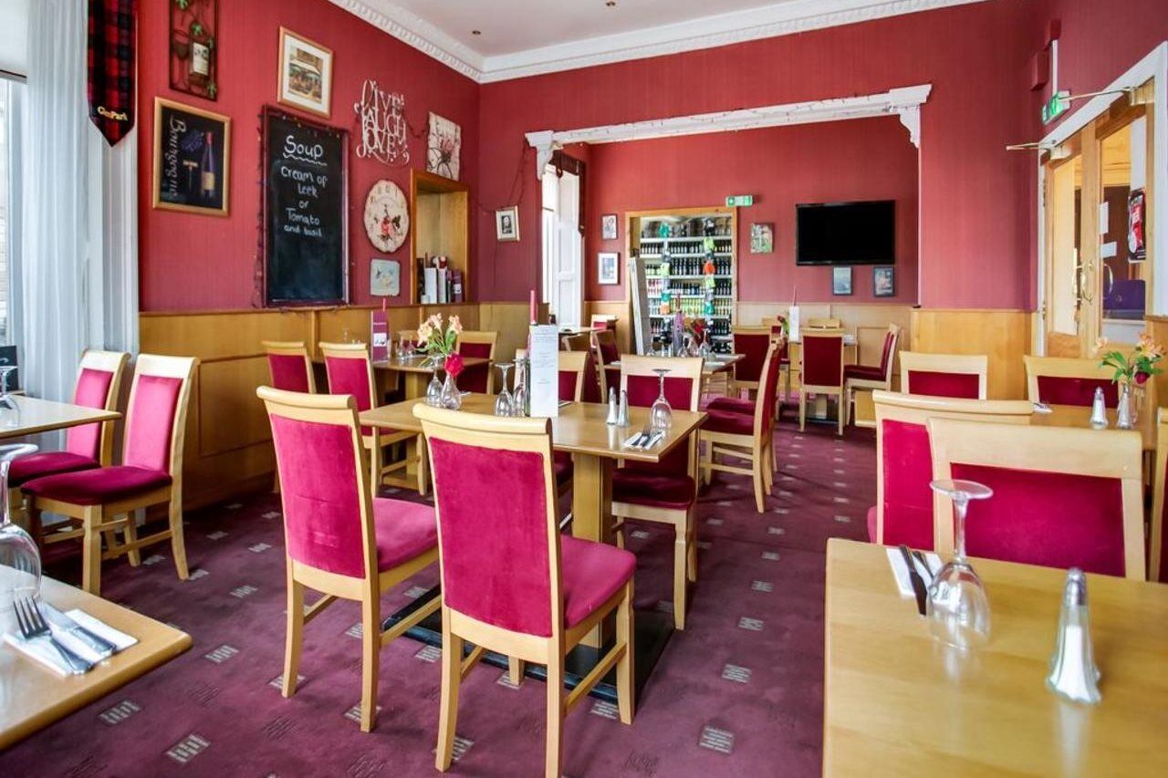 Oyo Glenpark Hotel,